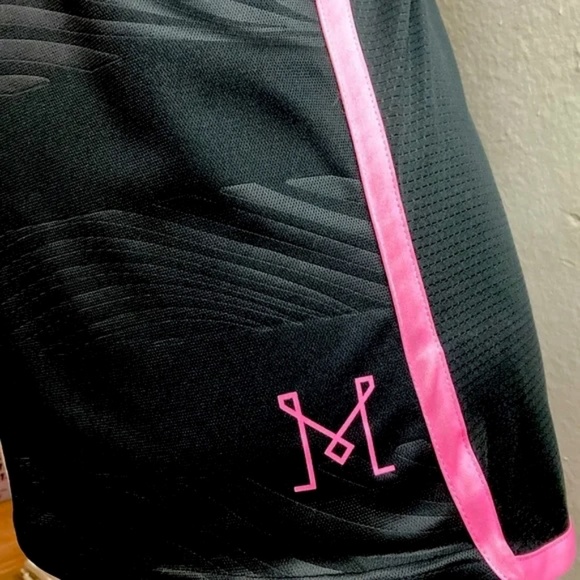 Adidas Inter Miami Away Messi#10 Original Jersey ⚽️🖤🩷⚽️ - Picture 8 of 9